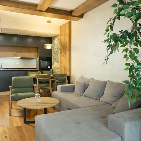 Zona Optimizma Royal Gardens Апартаменты Златибор